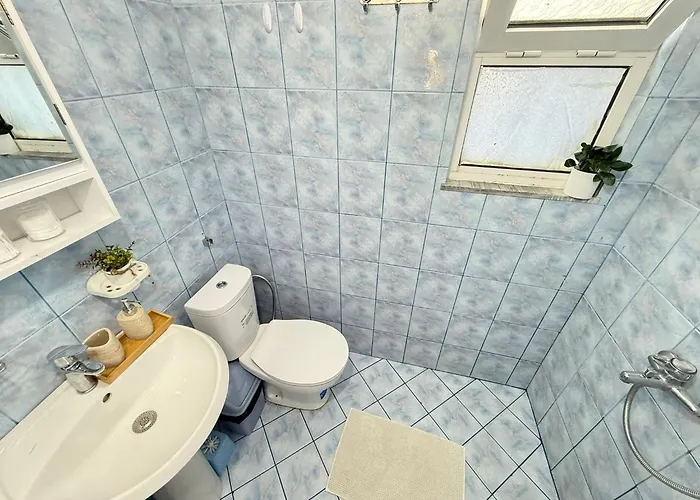 Anesti Daire Himarë